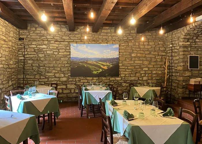 ホテル Agriturismo Il Poggiolo 3*